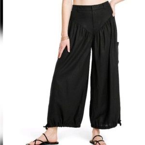 Fe Noel x Target black pants NWT Size 20